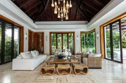 Family Villa | Jacuzzi & Pool | Casa de Campo - Image 3