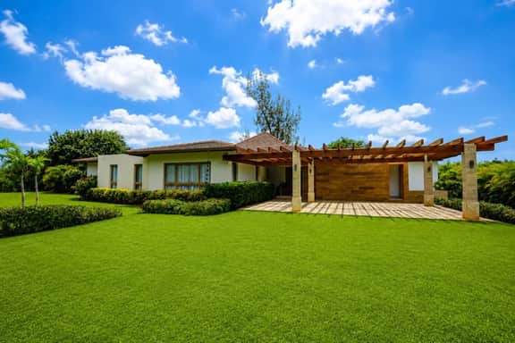 Golf View Villa | Pool & Jacuzzi | Casa de Campo - Image 4